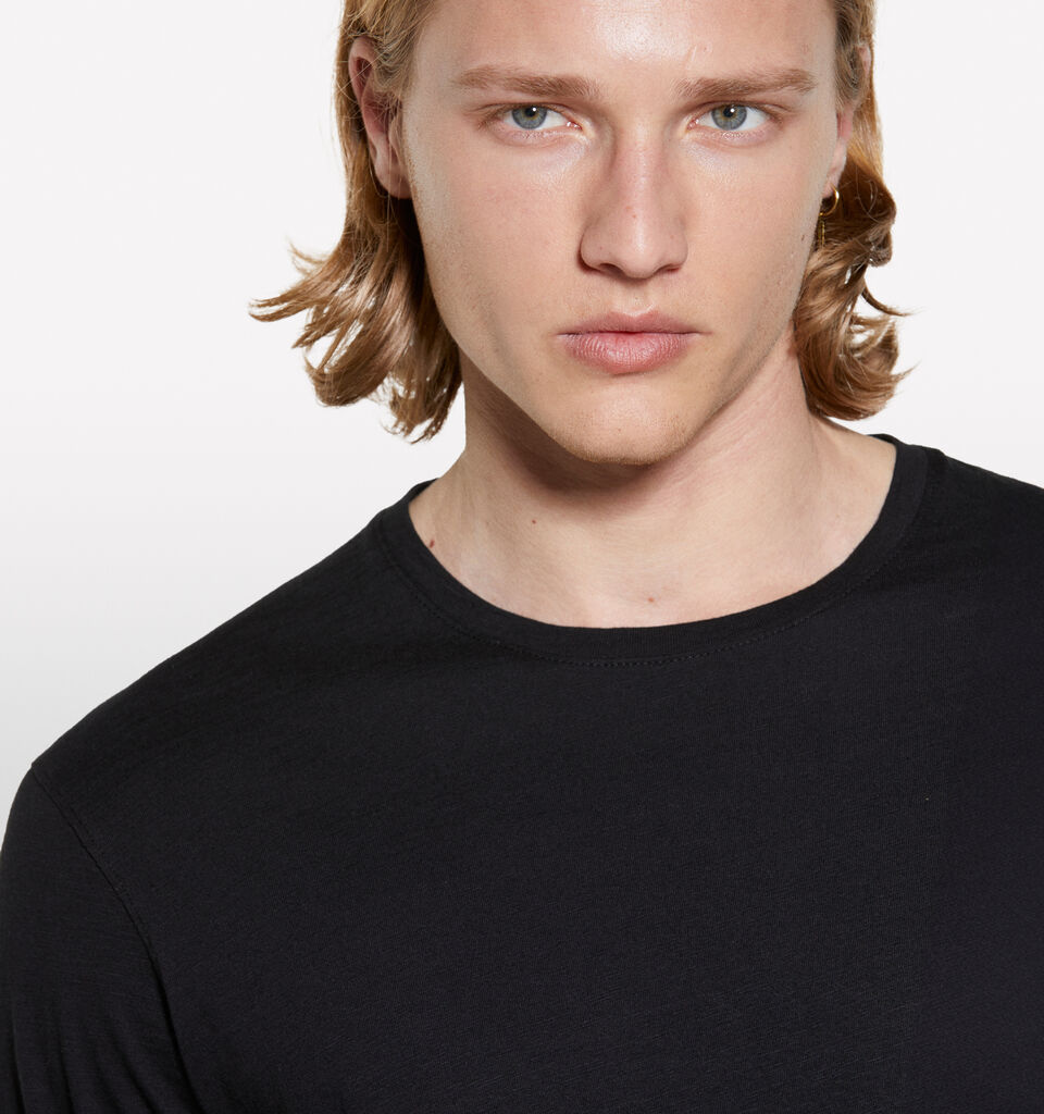 Langärmeliges T-Shirt slim fit in Schwarz - langärmeliges t-shirt für herren - Schwarz | Sisley image number 5
